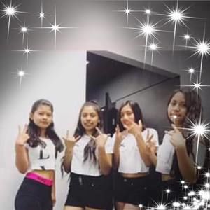 Meet your Posher, Adriana